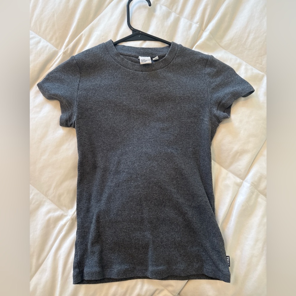 TNA Charcoal Ribbed Tee